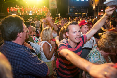 Vlaanderen zingt 2014 @ Gentse Feesten - Sint Baafsplein, picture 87, photographed by Dimitri Vanlommel - FrontView Magazine