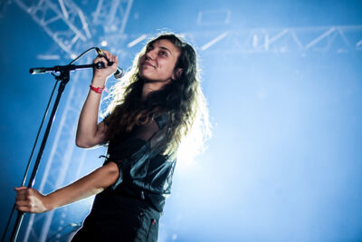 Intergalactic Lovers @ Dour 2014, picture 1, photographed by Dorien Goetschalckx - FrontView Magazine
