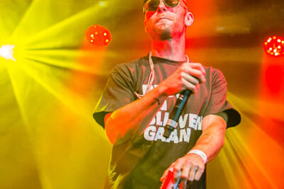 Halve Neuro @ Puurs Live 2014, picture 3, photographed by Edwin Houdevelt - FrontView Magazine