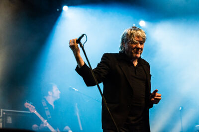 Arno @ Puurs Live 2014, picture 9, photographed by Edwin Houdevelt - FrontView Magazine