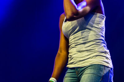 Coely @ Puurs Live 2014, picture 12, photographed by Edwin Houdevelt - FrontView Magazine