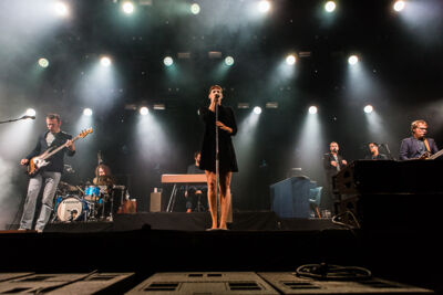 Hooverphonic @ Puurs Live 2014, picture 2, photographed by Edwin Houdevelt - FrontView Magazine