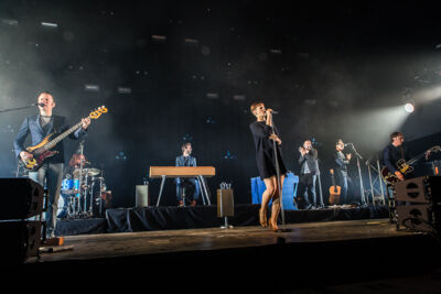 Hooverphonic @ Puurs Live 2014, picture 7, photographed by Edwin Houdevelt - FrontView Magazine