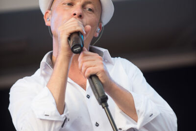 Wim Leys & @ fundum @ Vlaanderen Zingt Bornem, picture 18, photographed by Dimitri Vanlommel - FrontView Magazine