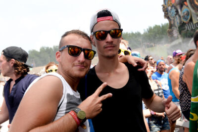 Tomorrowland sfeerbeelden & publieksfoto's 28 juni - deel 1, picture 23, photographed by Youri Vanlommel - FrontView Magazine