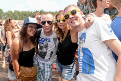Tomorrowland sfeerbeelden & publieksfoto's 28 juni - deel 1, picture 24, photographed by Youri Vanlommel - FrontView Magazine