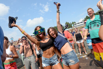 Tomorrowland sfeerbeelden & publieksfoto's 28 juni - deel 1, picture 33, photographed by Youri Vanlommel - FrontView Magazine