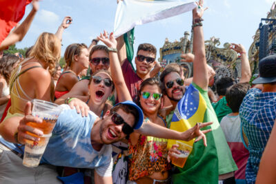 Tomorrowland sfeerbeelden & publieksfoto's 28 juni - deel 1, picture 39, photographed by Youri Vanlommel - FrontView Magazine