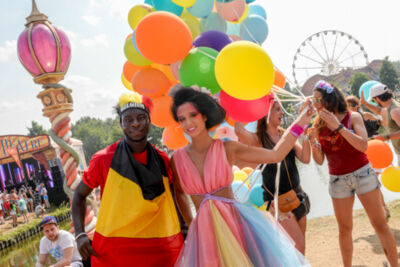 Tomorrowland sfeerbeelden & publieksfoto's 28 juni - deel 1, picture 57, photographed by Youri Vanlommel - FrontView Magazine