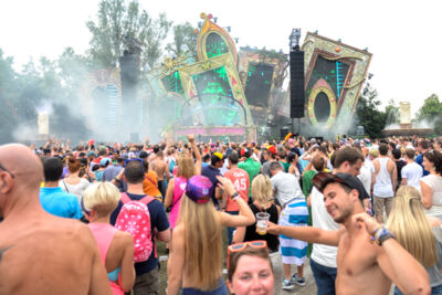 Tomorrowland sfeerbeelden & publieksfoto's 28 juni - deel 1, picture 76, photographed by Youri Vanlommel - FrontView Magazine
