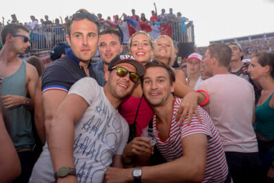 Tomorrowland sfeerbeelden & publieksfoto's 28 juni - deel 2, picture 35, photographed by Youri Vanlommel - FrontView Magazine