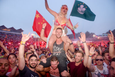 Tomorrowland sfeerbeelden & publieksfoto's 28 juni - deel 2, picture 66, photographed by Youri Vanlommel - FrontView Magazine