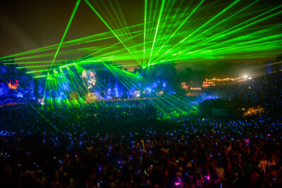 Tomorrowland sfeerbeelden & publieksfoto's 28 juni - deel 2, picture 114, photographed by Youri Vanlommel - FrontView Magazine