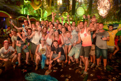Tomorrowland sfeerbeelden & publieksfoto's 28 juni - deel 2, picture 141, photographed by Youri Vanlommel - FrontView Magazine