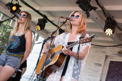 Bells of Youth @ Zwarte Cross 2014, foto 1, foto's door Dorien Goetschalckx - FrontView Magazine