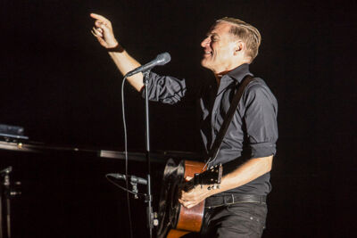 Bryan Adams - The Bare Bones Tour @ Capitole Gent, foto 6, foto's door Edwin Houdevelt - FrontView Magazine