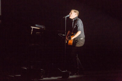 Bryan Adams - The Bare Bones Tour @ Capitole Gent, foto 11, foto's door Edwin Houdevelt - FrontView Magazine