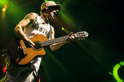 Manu Chao @ Esperanzah!, picture 13, photographed by Jef Peeters - FrontView Magazine