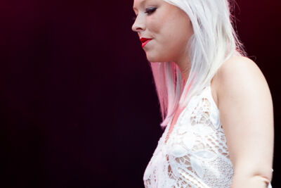 Moya @ Suikerrock 2014, picture 2, photographed by Koen Rondelez - FrontView Magazine