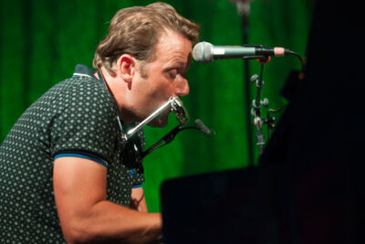 Joost Zweegers Solo @ Dranouter 2014, picture 2, photographed by Devid Camerlynck - FrontView Magazine