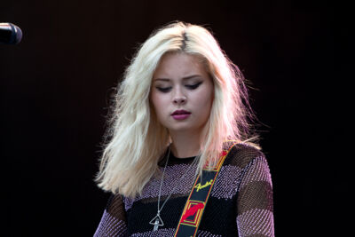 Nina Nesbitt @ Suikerrock 2014, picture 9, photographed by Koen Rondelez - FrontView Magazine