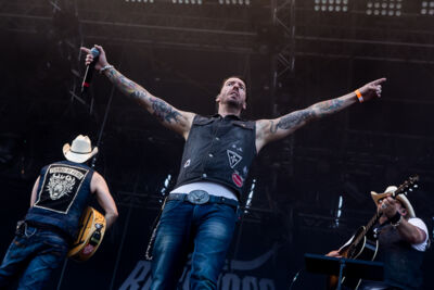 The BossHoss @ See-Rock Festival 2014, picture 7, photographed by Dorien Goetschalckx - FrontView Magazine