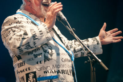 Urbanus & De Fanfaar @ Dranouter 2014, picture 25, photographed by Devid Camerlynck - FrontView Magazine