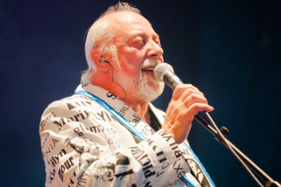 Urbanus & De Fanfaar @ Dranouter 2014, picture 30, photographed by Devid Camerlynck - FrontView Magazine