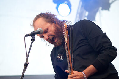 Admiral Freebee @ Ronquières Festival 2014, picture 8, photographed by Magali Decamps - FrontView Magazine