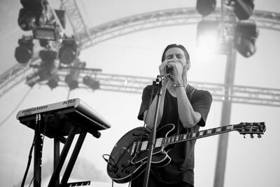 Birdpen @ Ronquières Festival 2014, picture 1, photographed by Magali Decamps - FrontView Magazine