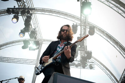 Hollysiz @ Ronquières Festival 2014, picture 10, photographed by Magali Decamps - FrontView Magazine
