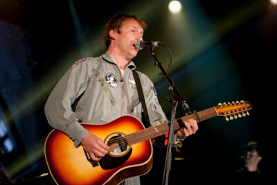 James Blunt @ Dranouter 2014, picture 8, photographed by Devid Camerlynck - FrontView Magazine