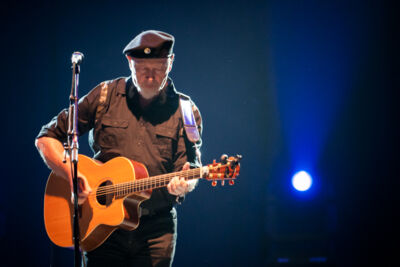 Richard Thompson @ dranouter 2014, picture 8, photographed by Devid Camerlynck - FrontView Magazine