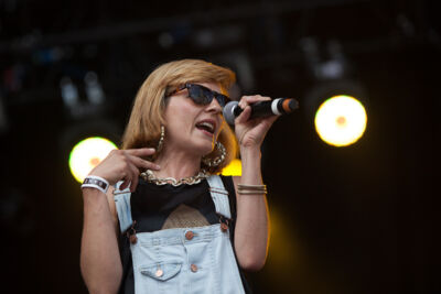 Slongs Dievanongs @ Suikerrock 2014, picture 4, photographed by Koen Rondelez - FrontView Magazine