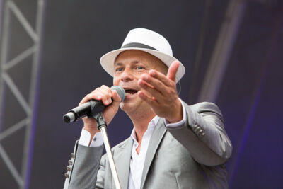 Wim Leys & @ fundum @ Antwerpen Zingt, picture 4, photographed by Steven Stausens - FrontView Magazine