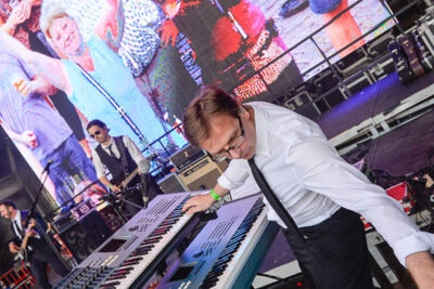 Wim Leys & @ fundum @ Antwerpen Zingt, picture 14, photographed by Steven Stausens - FrontView Magazine