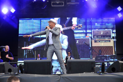 Wim Leys & @ fundum @ Antwerpen Zingt, picture 28, photographed by Steven Stausens - FrontView Magazine