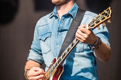 Cosmo's Foger-T @ Paal op Stelten 2014, foto 3, foto's door Elke Briers - FrontView Magazine