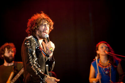 La Chiva Gantiva @ dranouter 2014, picture 1, photographed by Devid Camerlynck - FrontView Magazine