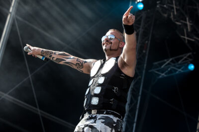 Sabaton @ See-Rock Festival 2014, picture 5, photographed by Dorien Goetschalckx - FrontView Magazine