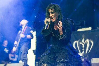 Lacuna Coil @ Alcatraz Hard Rock & Metal Fest, foto 1, foto's door Edwin Houdevelt - FrontView Magazine