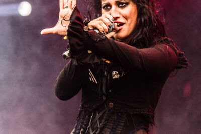 Lacuna Coil @ Alcatraz Hard Rock & Metal Fest, foto 19, foto's door Edwin Houdevelt - FrontView Magazine