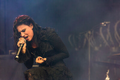 Lacuna Coil @ Alcatraz Hard Rock & Metal Fest, foto 32, foto's door Edwin Houdevelt - FrontView Magazine