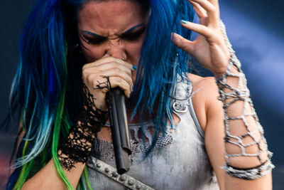 Arch Enemy @ Alcatraz Hard Rock & Metal Fest, foto 7, foto's door Edwin Houdevelt - FrontView Magazine