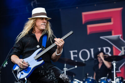 Four By Fate @ Alcatraz Hard Rock & Metal Fest, foto 17, foto's door Edwin Houdevelt - FrontView Magazine