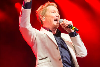 Bart Kaëll @ Summer Swing, picture 3, photographed by Dimitri Vanlommel - FrontView Magazine