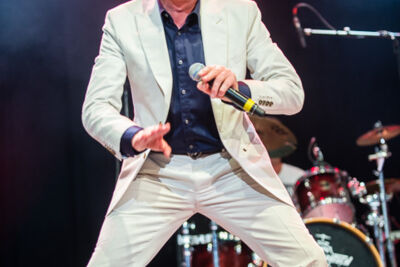 Bart Kaëll @ Summer Swing, picture 4, photographed by Dimitri Vanlommel - FrontView Magazine