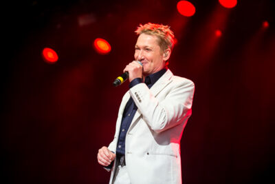 Bart Kaëll @ Summer Swing, picture 6, photographed by Dimitri Vanlommel - FrontView Magazine