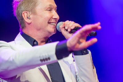 Bart Kaëll @ Summer Swing, picture 8, photographed by Dimitri Vanlommel - FrontView Magazine