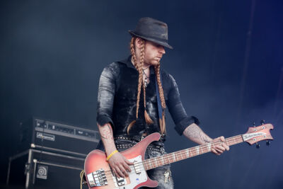 Sólstafir @ Into the Grave 2014, picture 3, photographed by Dorien Goetschalckx - FrontView Magazine